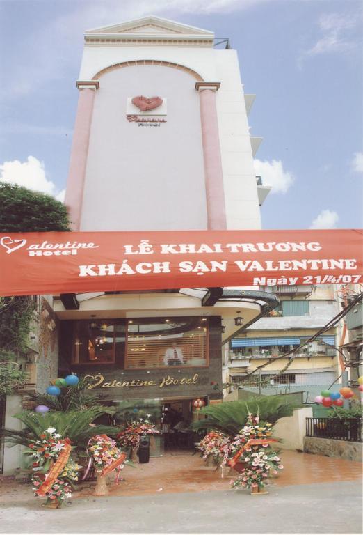 Valentine Hotel - Hong Ha Hanoi Exterior photo