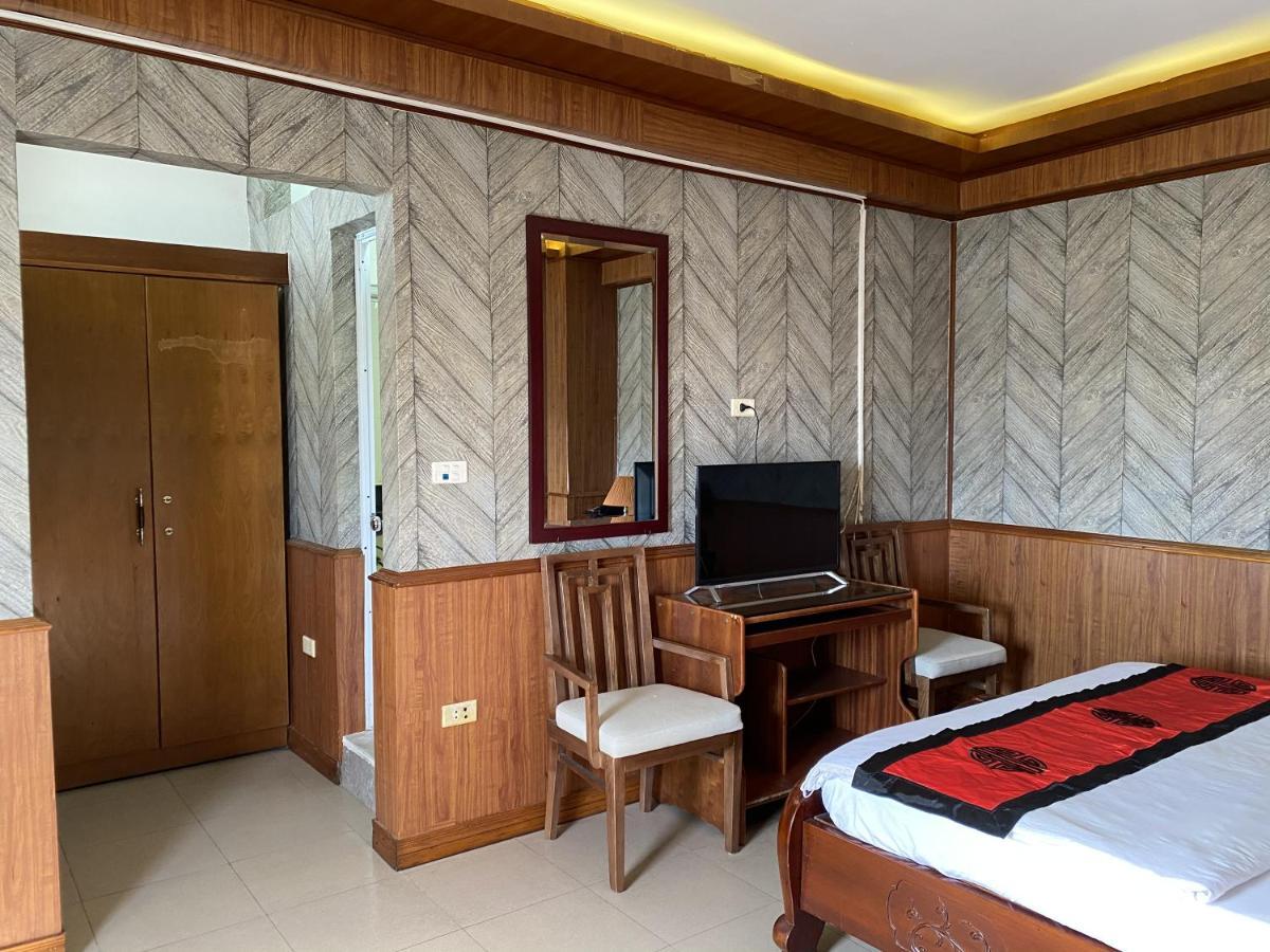 Valentine Hotel - Hong Ha Hanoi Exterior photo